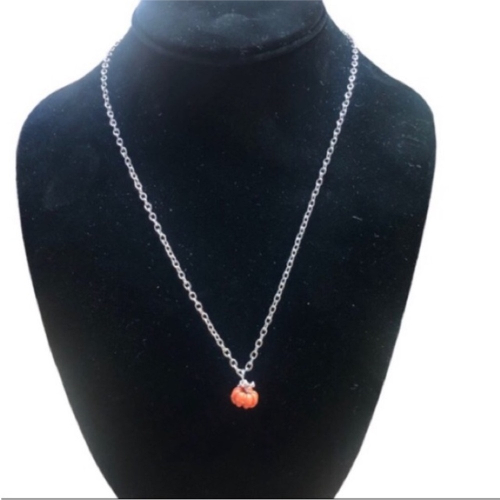 UNBRANDED Orange PETITE Pumpkin Pendant STATEMENT Necklace